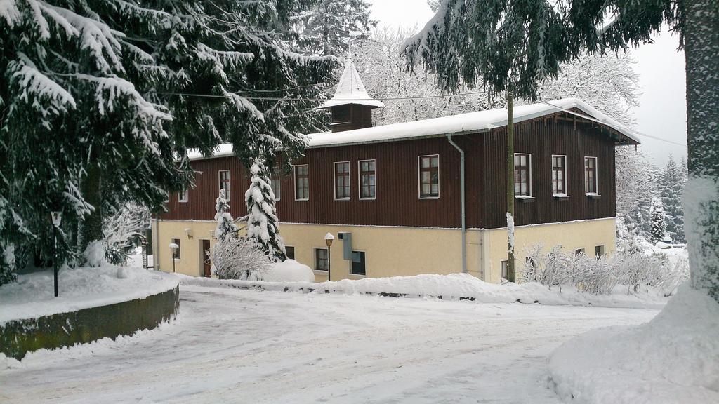 Waldhotel Zoebischhaus Bad Reiboldsgrün Εξωτερικό φωτογραφία